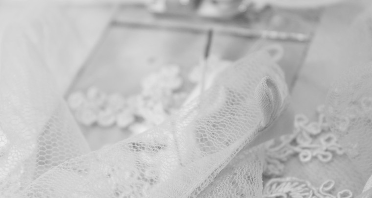 Vestida de novia.